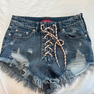 Signatures jean shorts